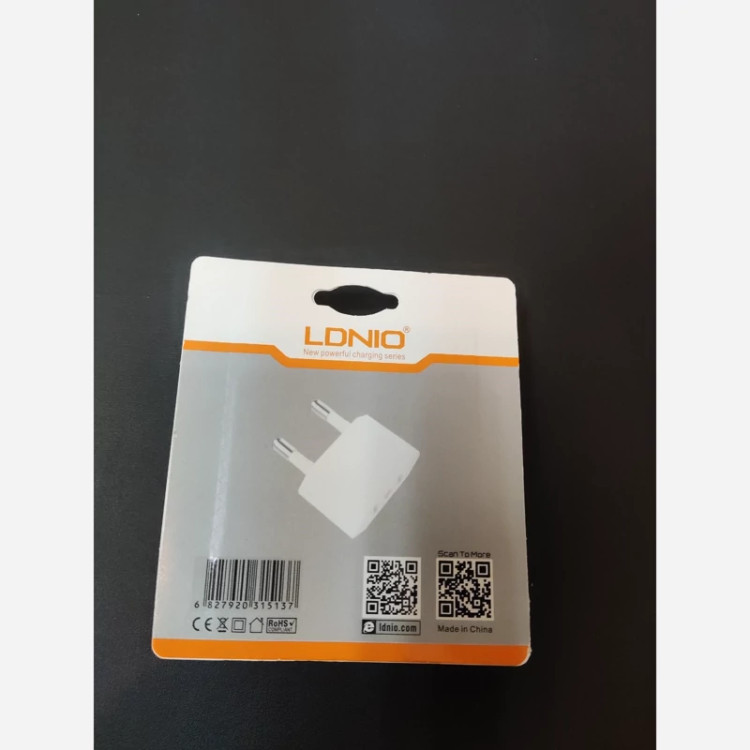 LDNIO Z1 2-to-2 Power Converter | Converts two blade plugs to two round plugs