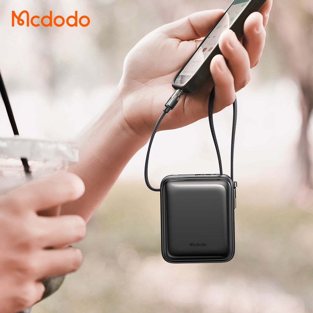 پاوربانک با نمایشگر دیجیتال