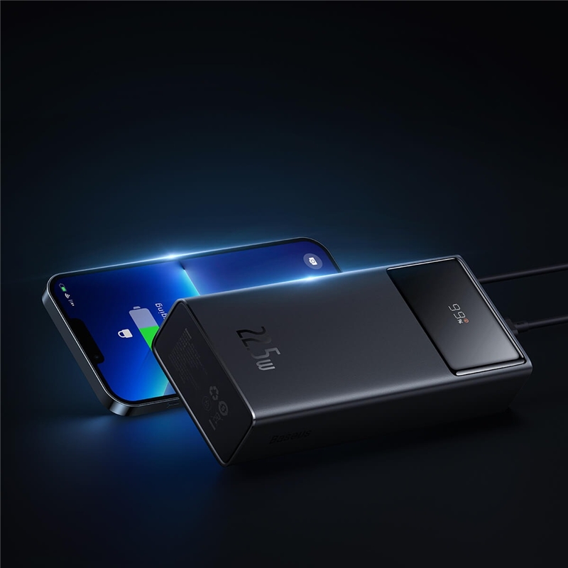 شارژر همراه Baseus Star-Lord با نمایشگر دیجیتال