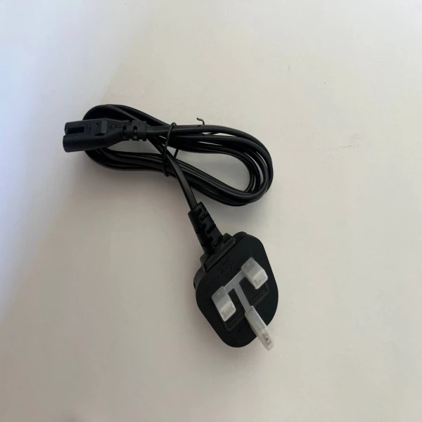 پروژکتور 4K قابل حمل